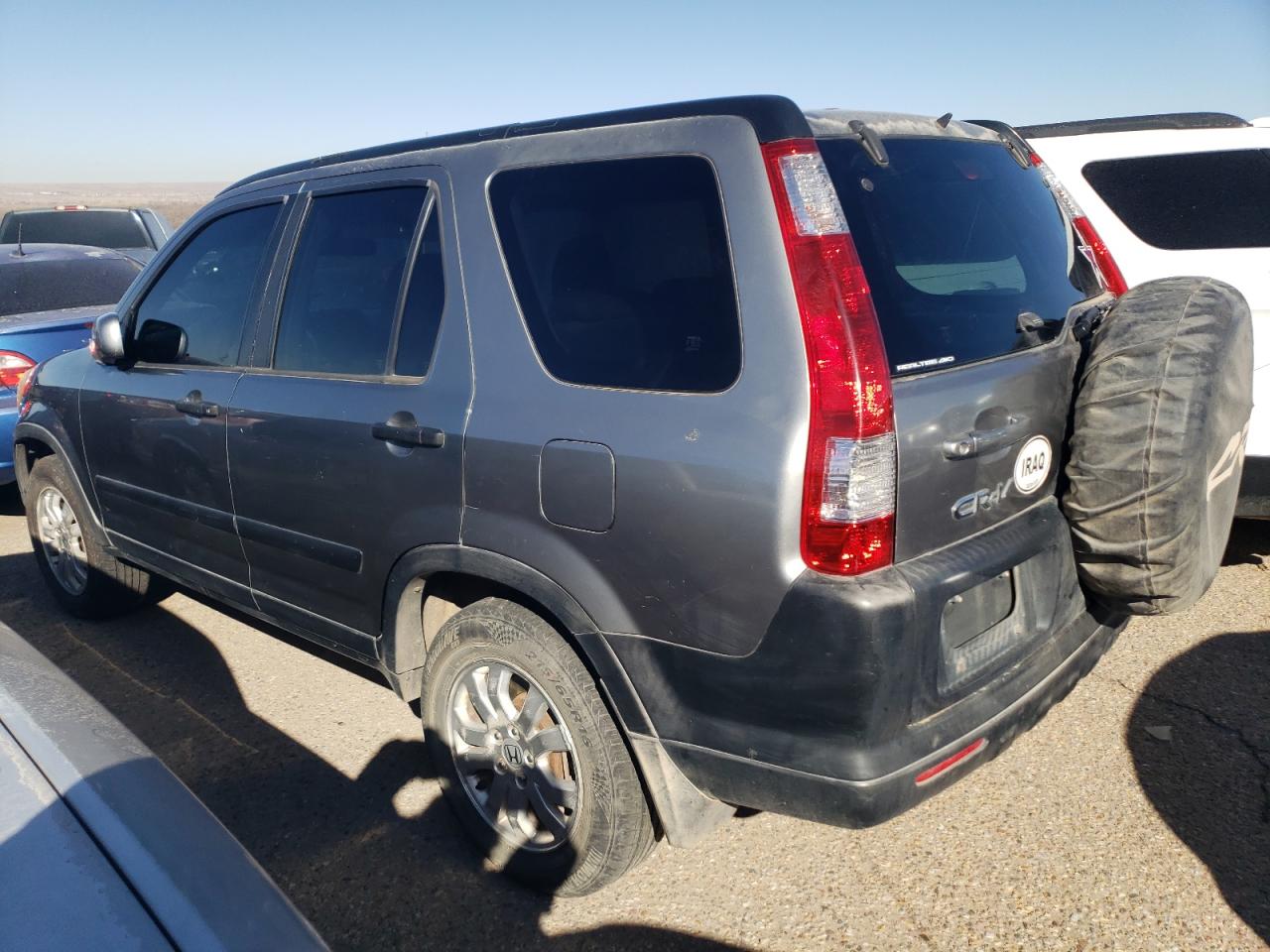 2006 Honda CR-V - Image 2