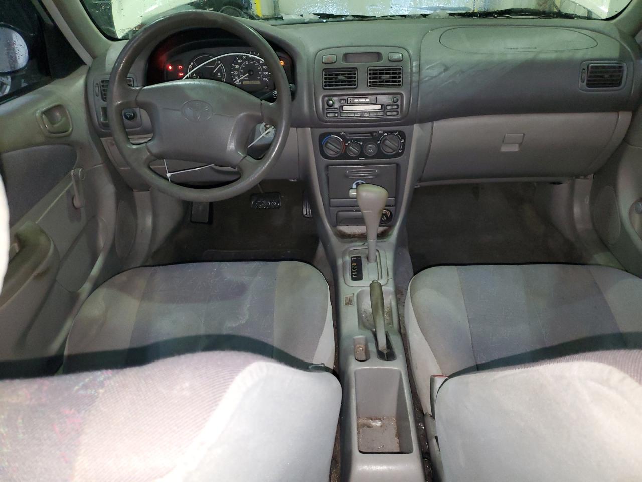 1999 Toyota Corolla - Image 8