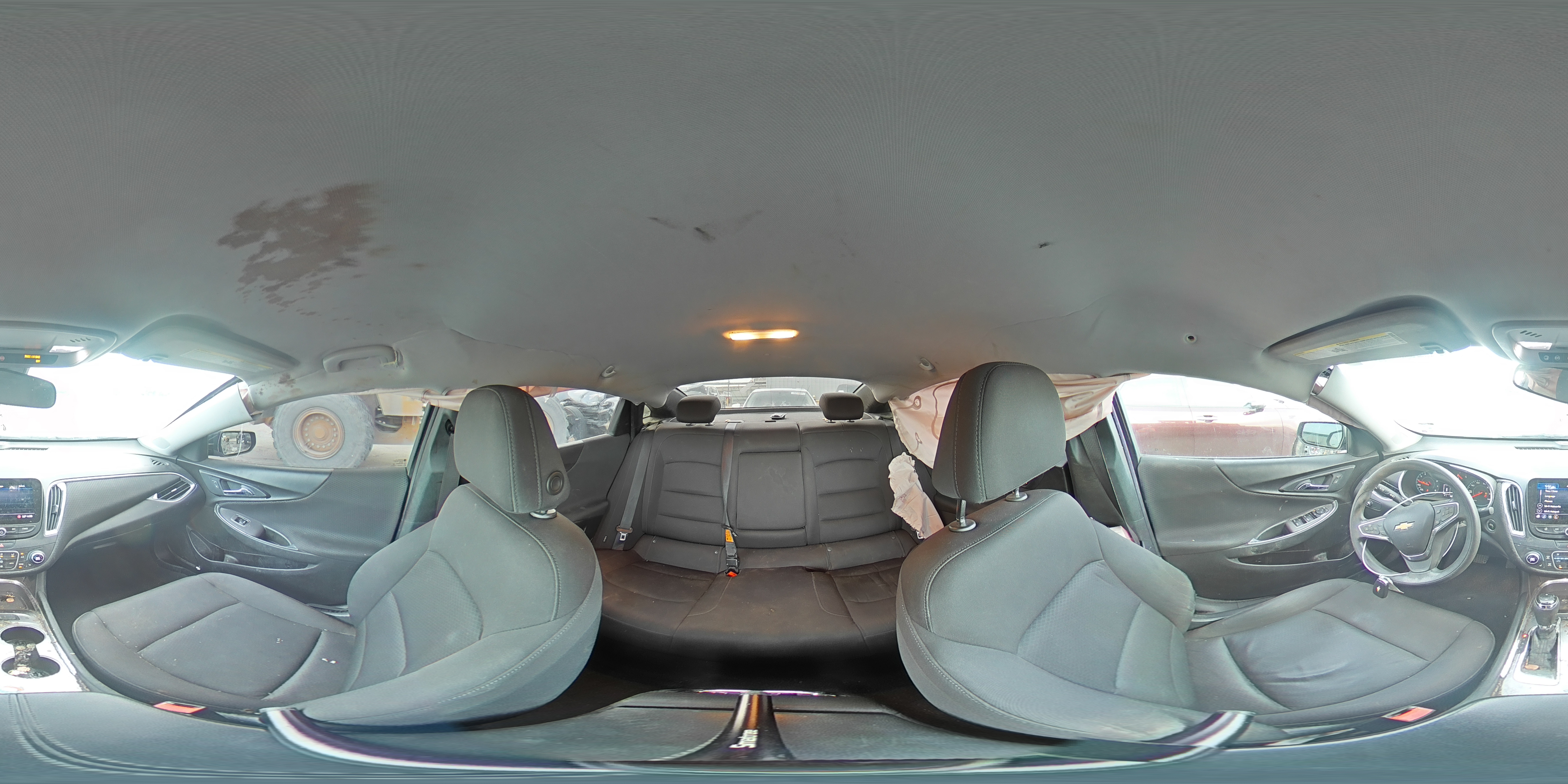 2019 Chevrolet Malibu - Image 14
