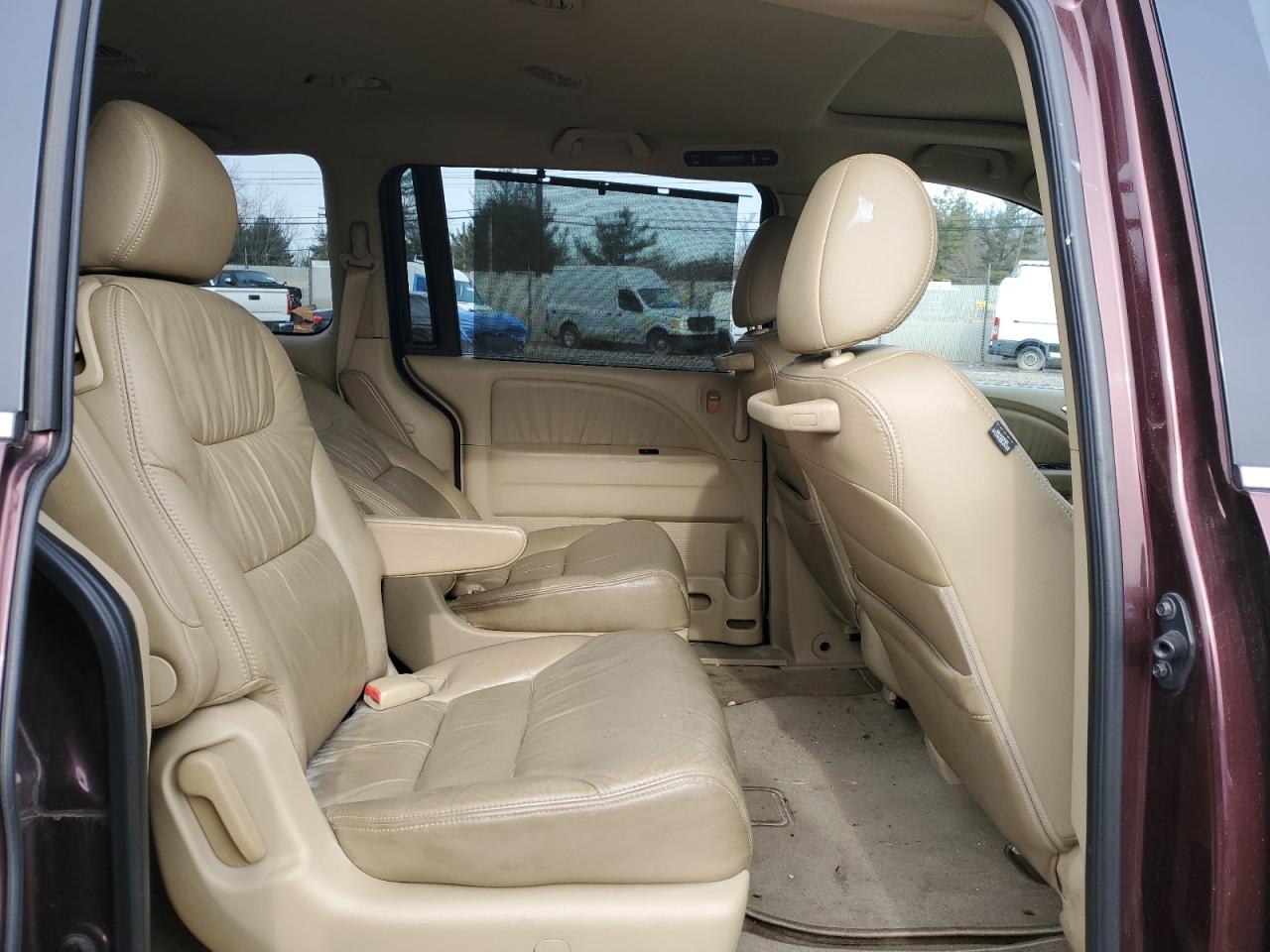 2008 Honda Odyssey - Image 11