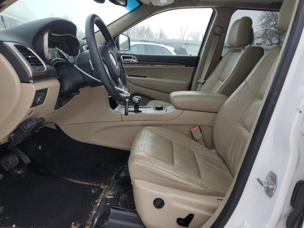 2015 Jeep Grand Cherokee - Image 7