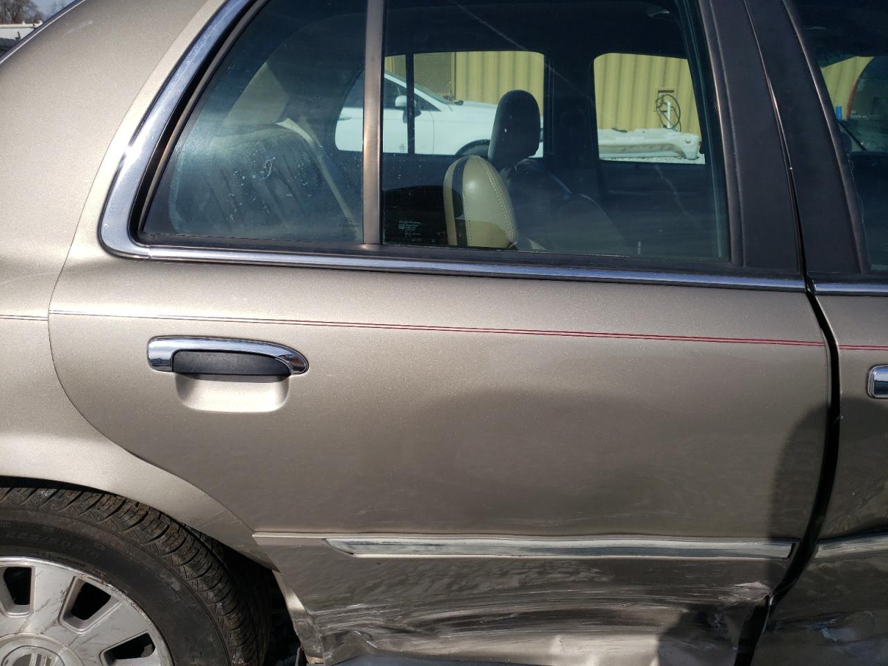 2003 Mercury Grand Marquis - Image 10