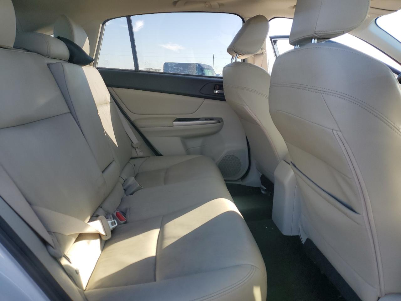 2015 Subaru XV - Image 10