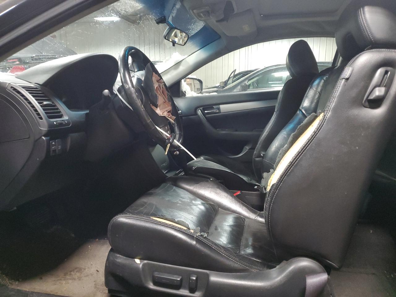 2004 Honda Accord - Image 7