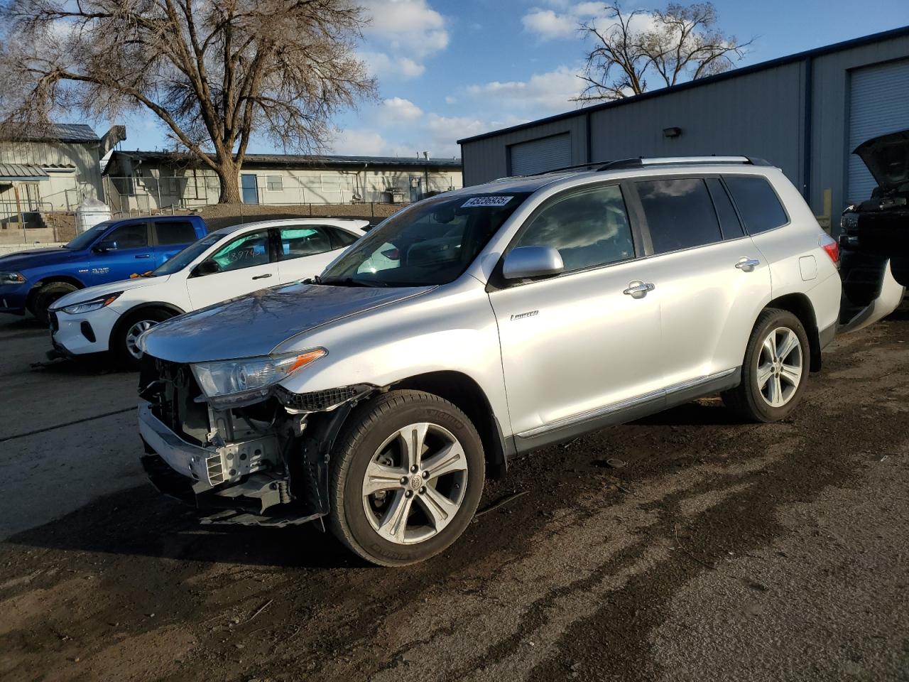 2012 Toyota Highlander - Image 1