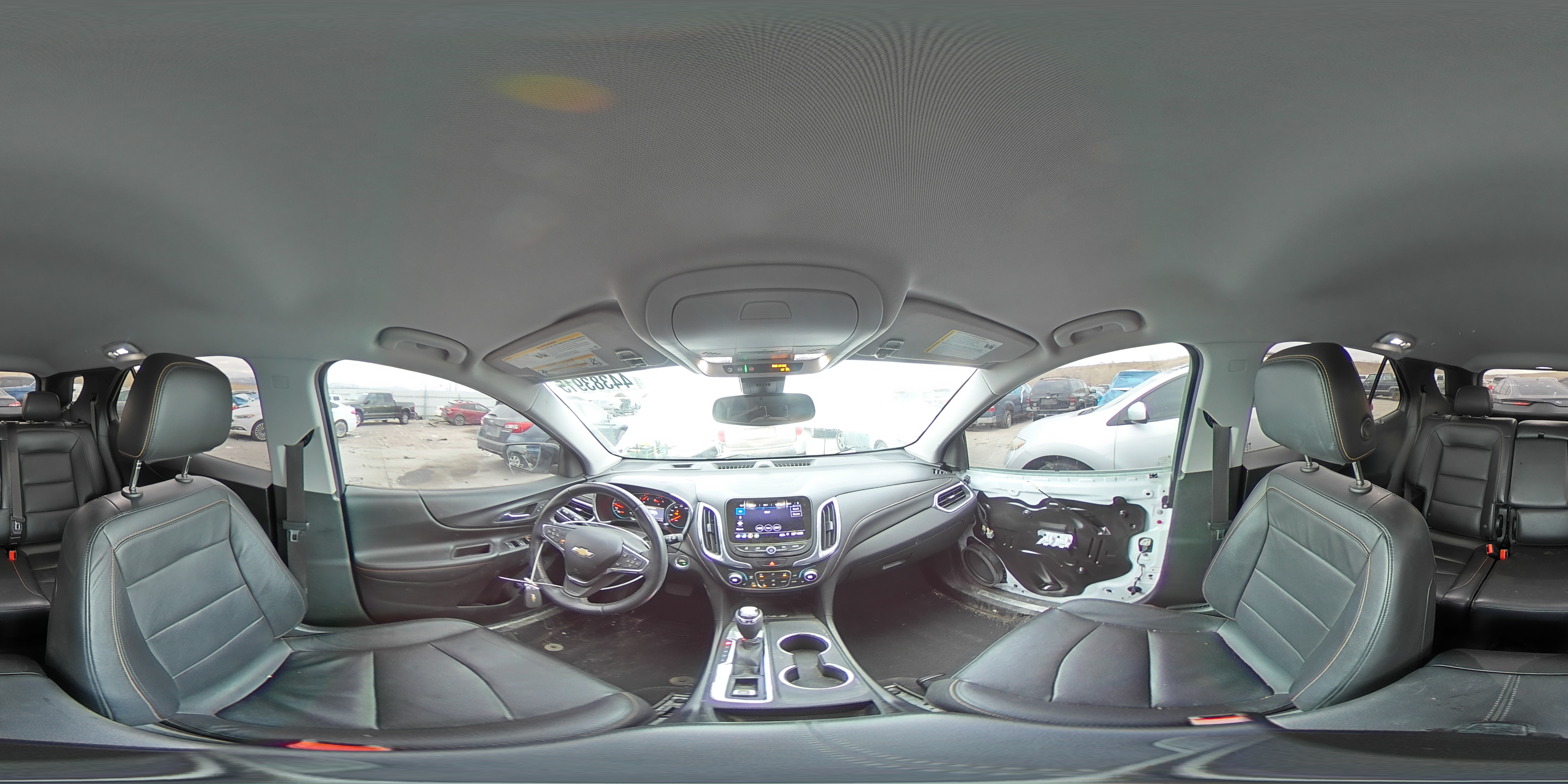 2020 Chevrolet Equinox - Image 13
