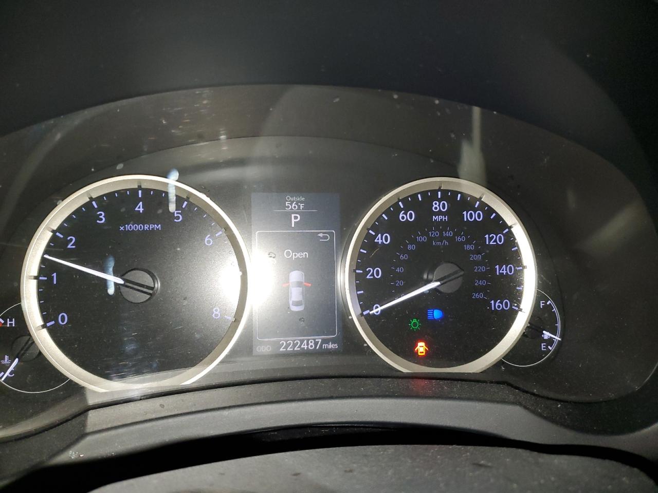 2014 Lexus IS - Image 9