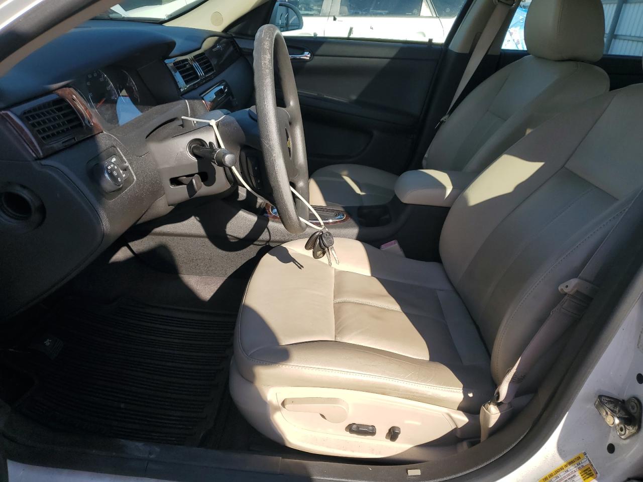 2016 Chevrolet Impala - Image 7