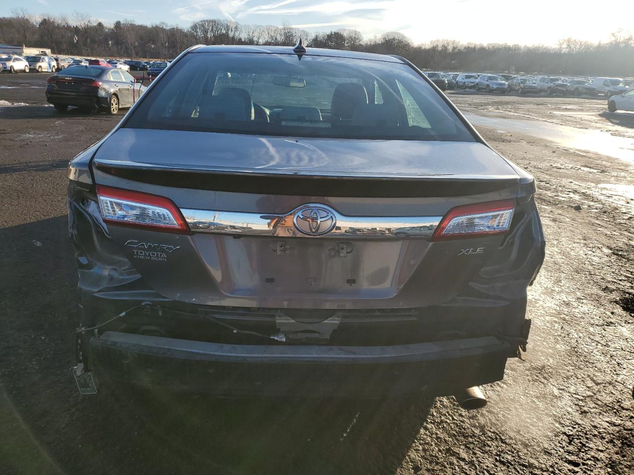 2014 Toyota Camry - Image 6