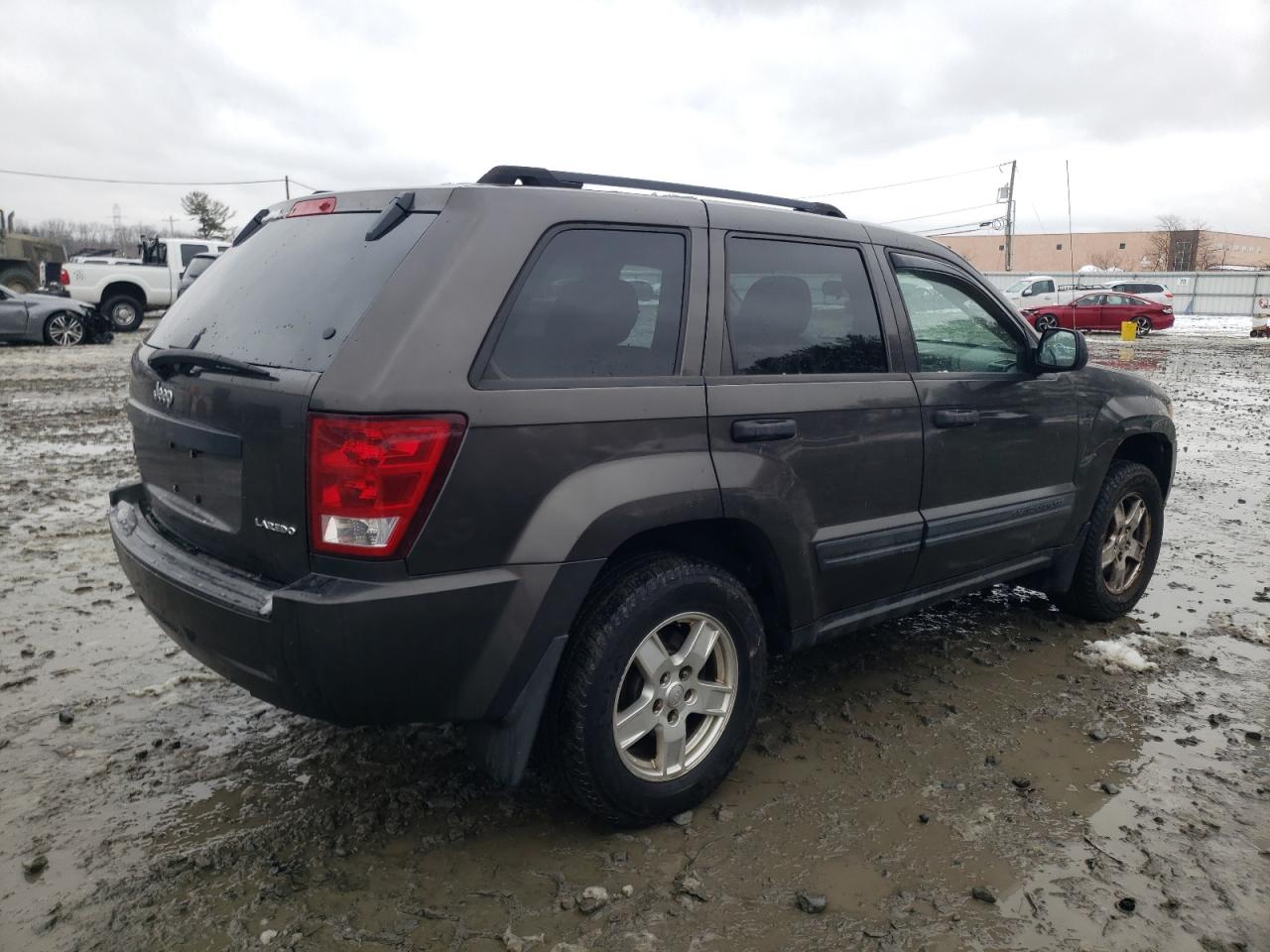 2005 Jeep Grand Cherokee - Image 3