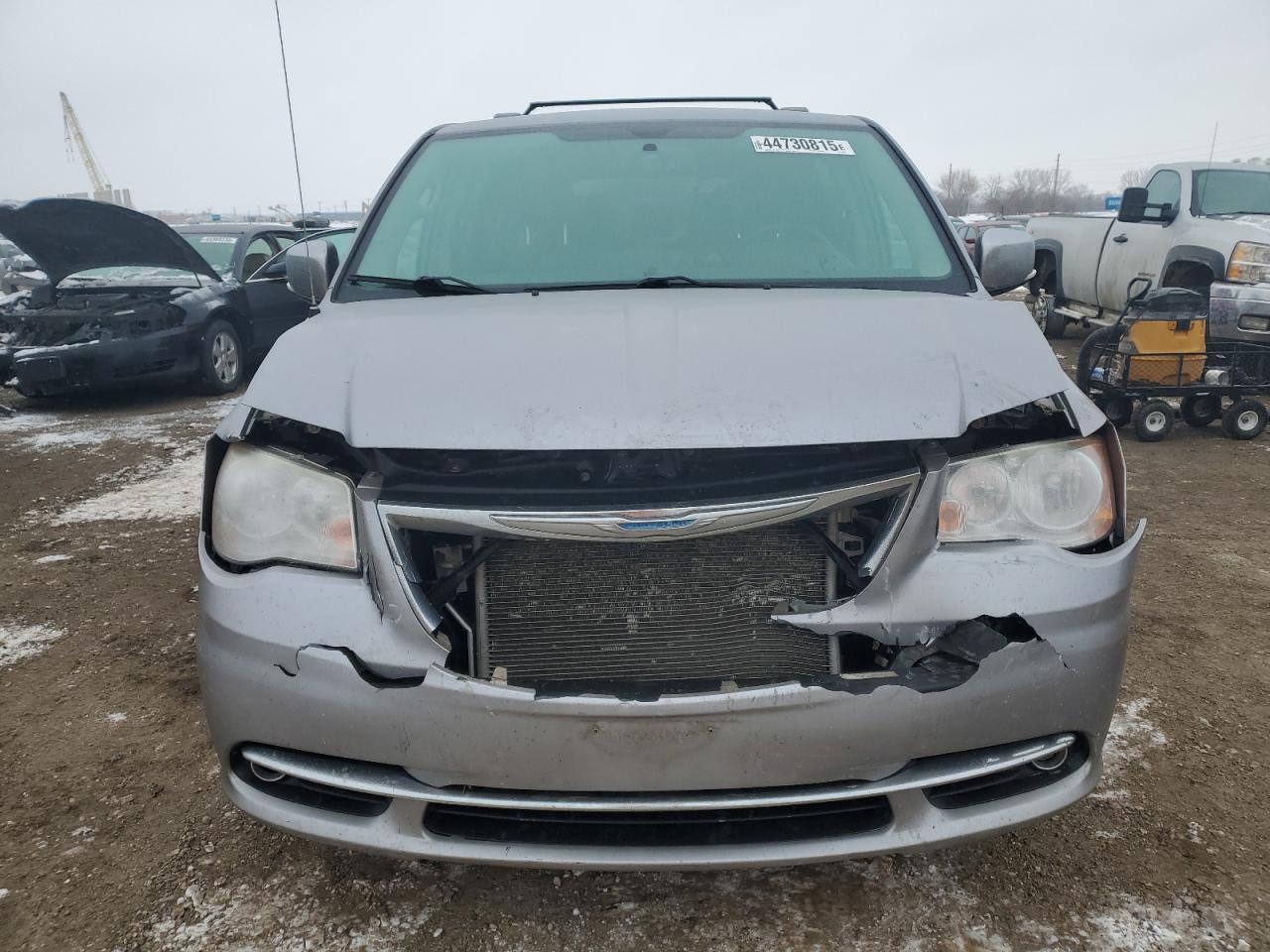 2013 Chrysler Town & Country - Image 5