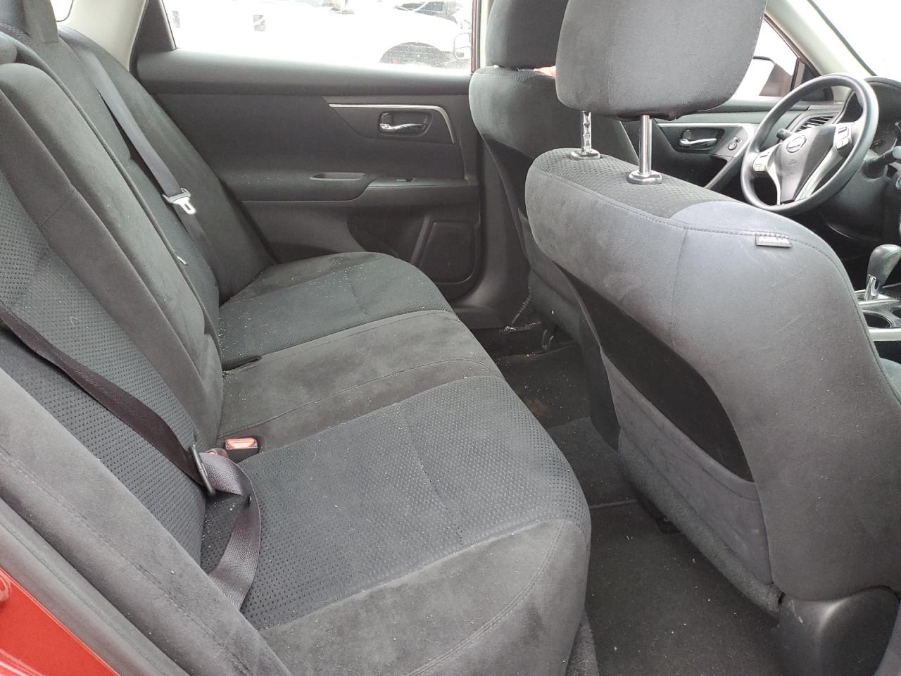 2015 Nissan Altima - Image 10