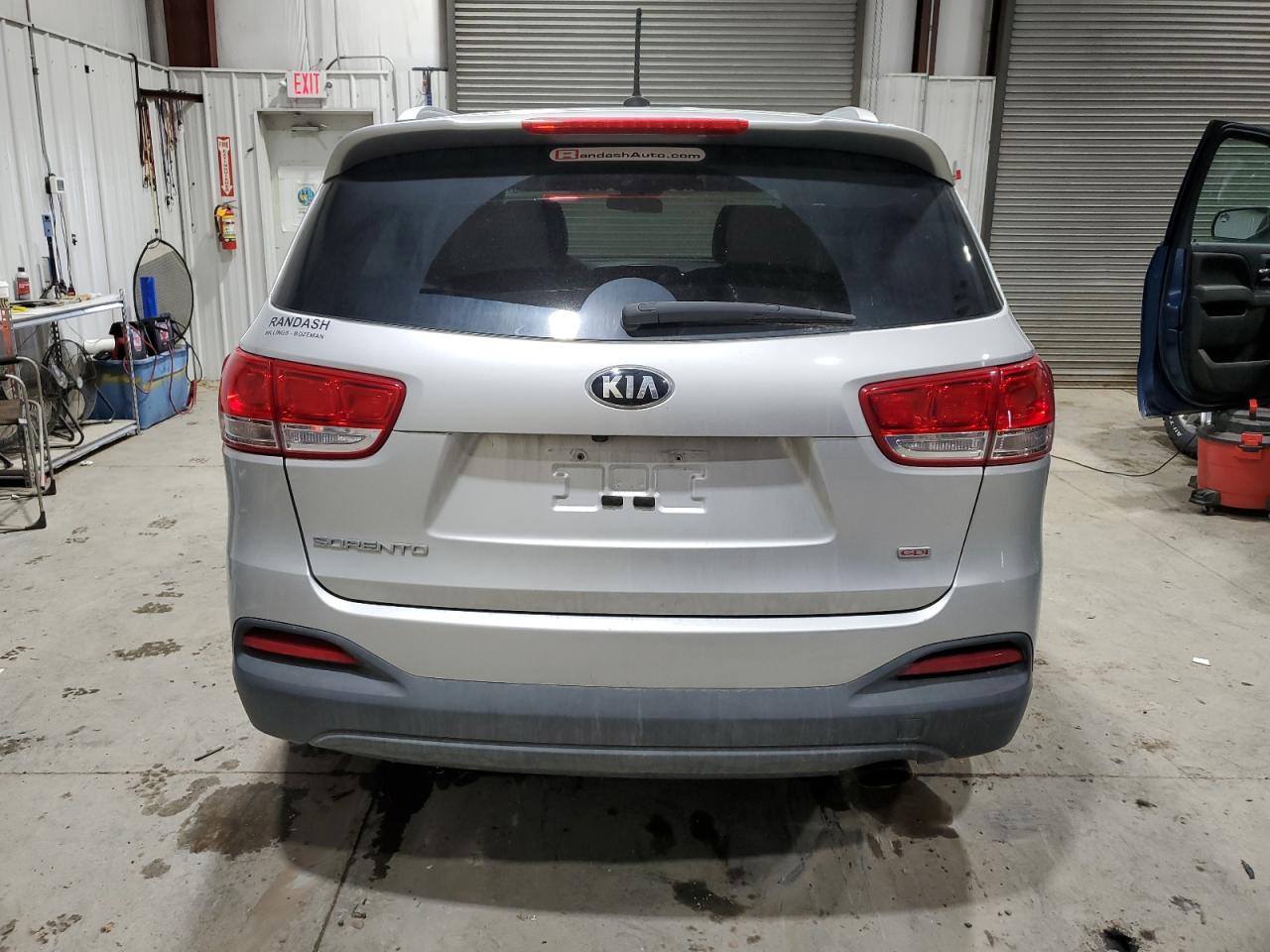 2016 Kia Sorento - Image 6