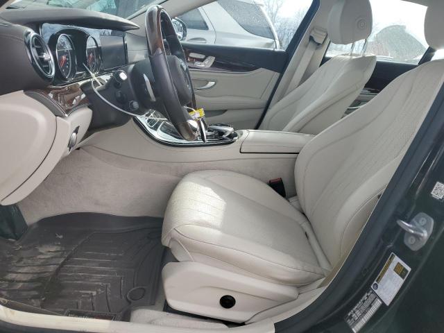Sedans MERCEDES-BENZ E-CLASS 2017 Czarny