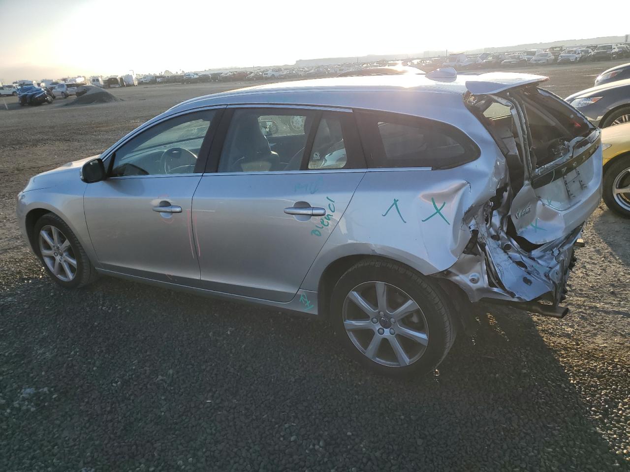2017 Volvo V60 - Image 2
