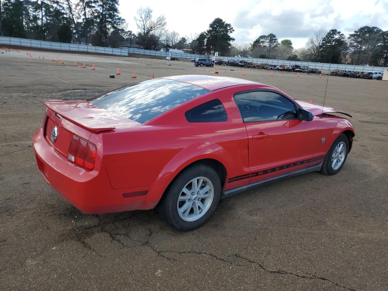 2009 Ford Mustang - Image 3