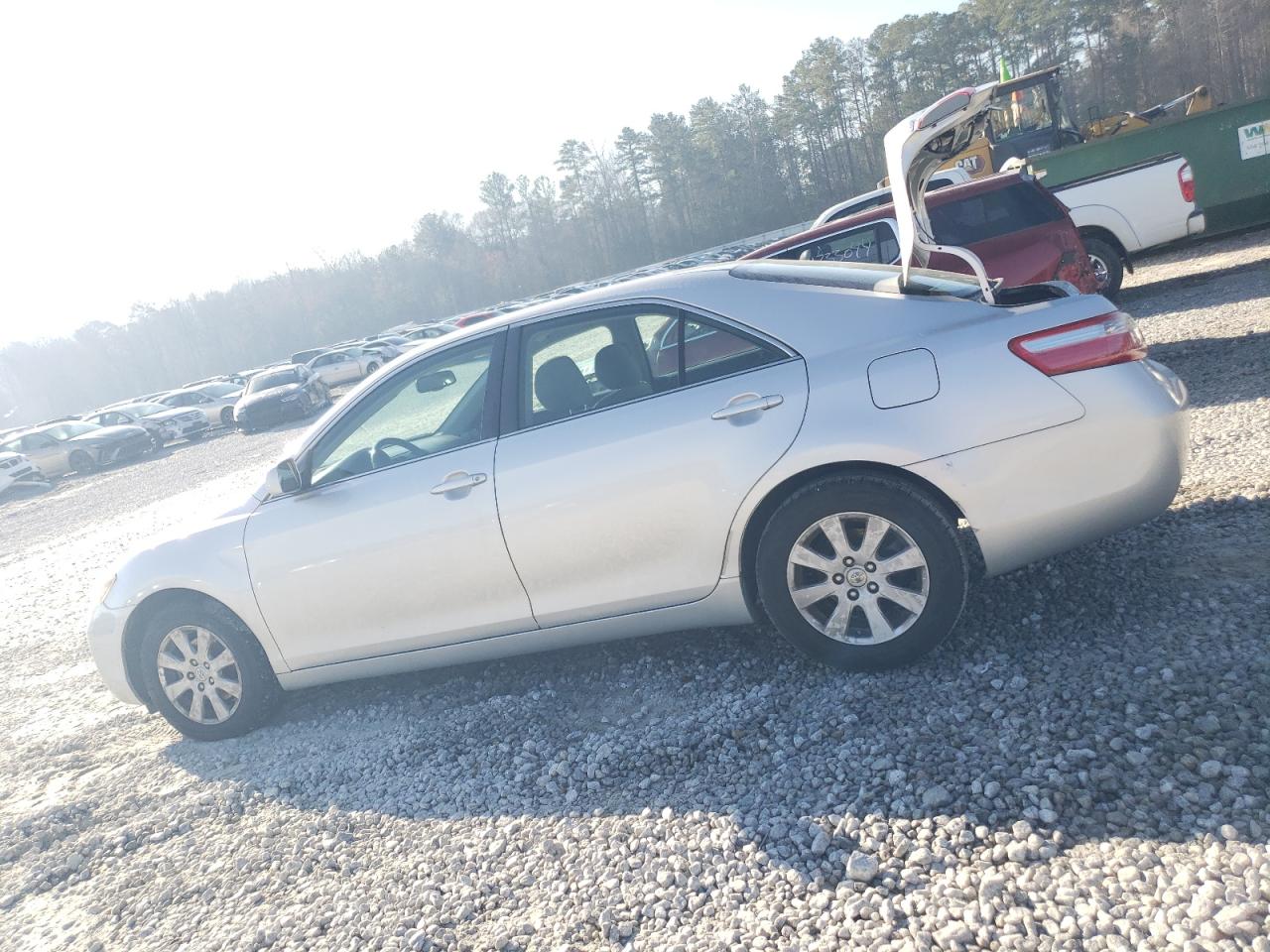 2008 Toyota Camry - Image 2