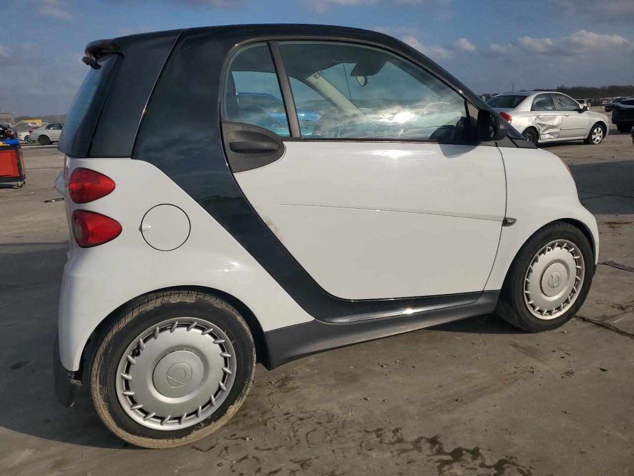 2014 Smart Fortwo - Image 3