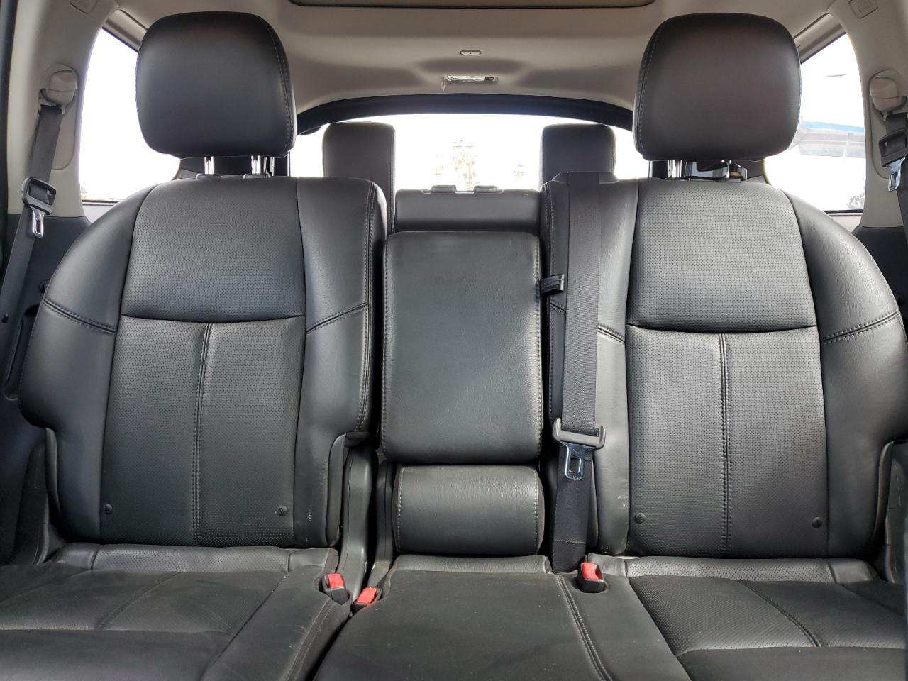 2014 Nissan Pathfinder - Image 10