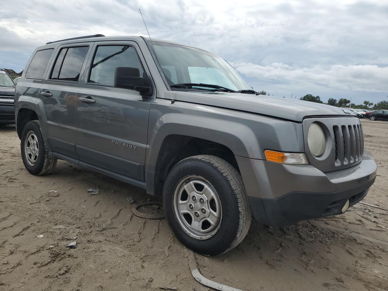 2012 Jeep Liberty (Patriot) - Image 4