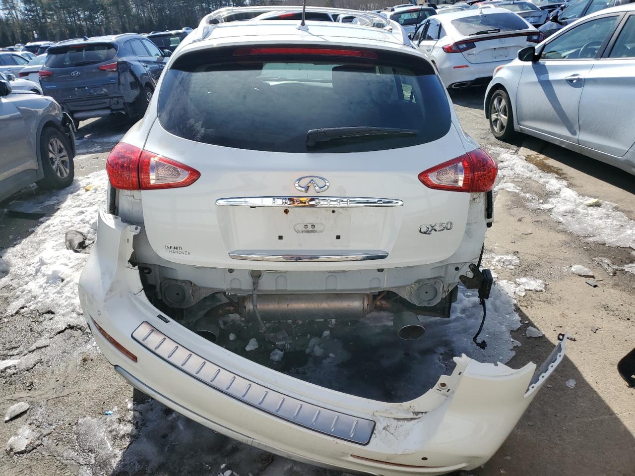 2016 Infiniti QX50 - Image 6