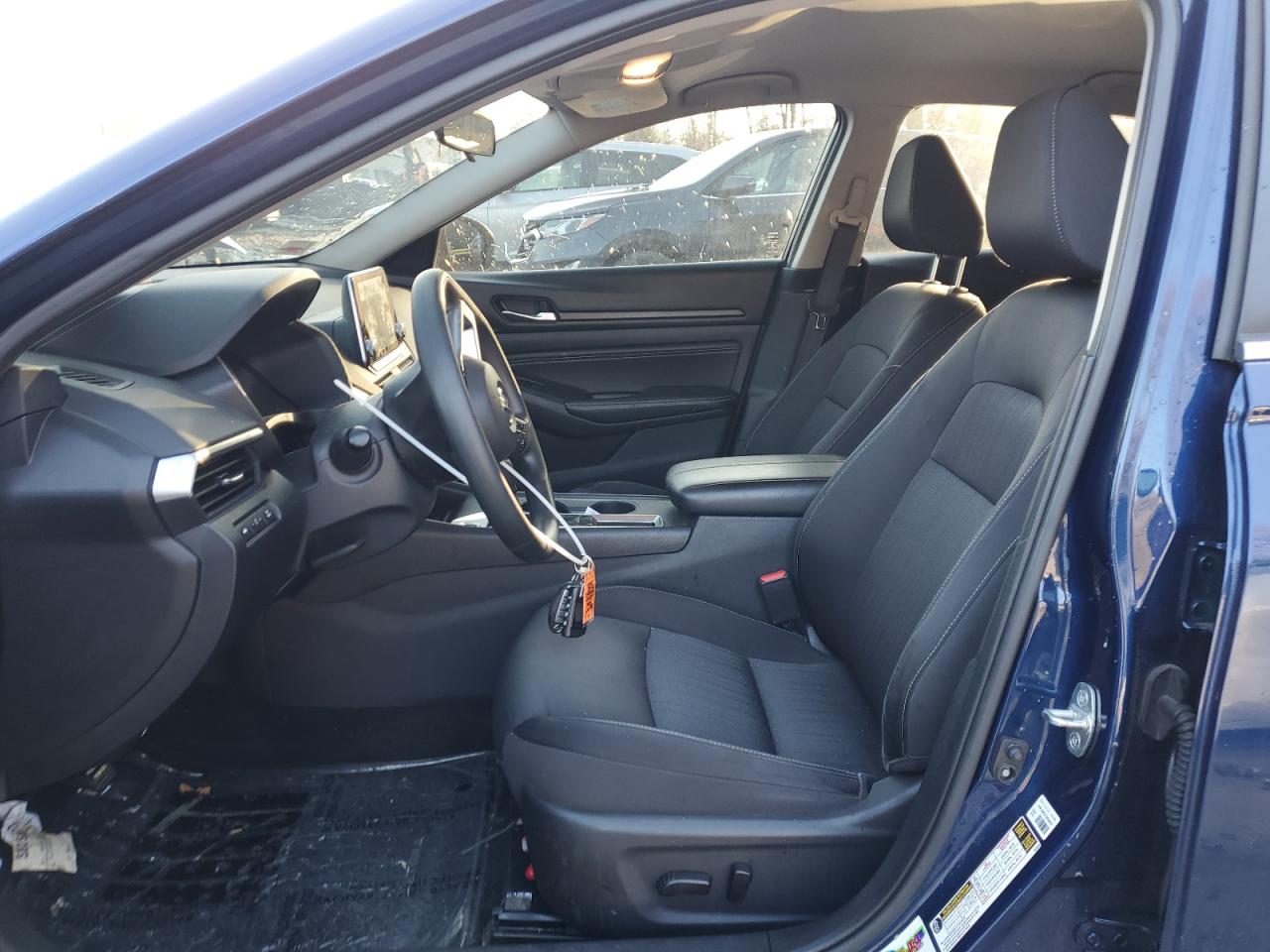 2019 Nissan Altima - Image 7