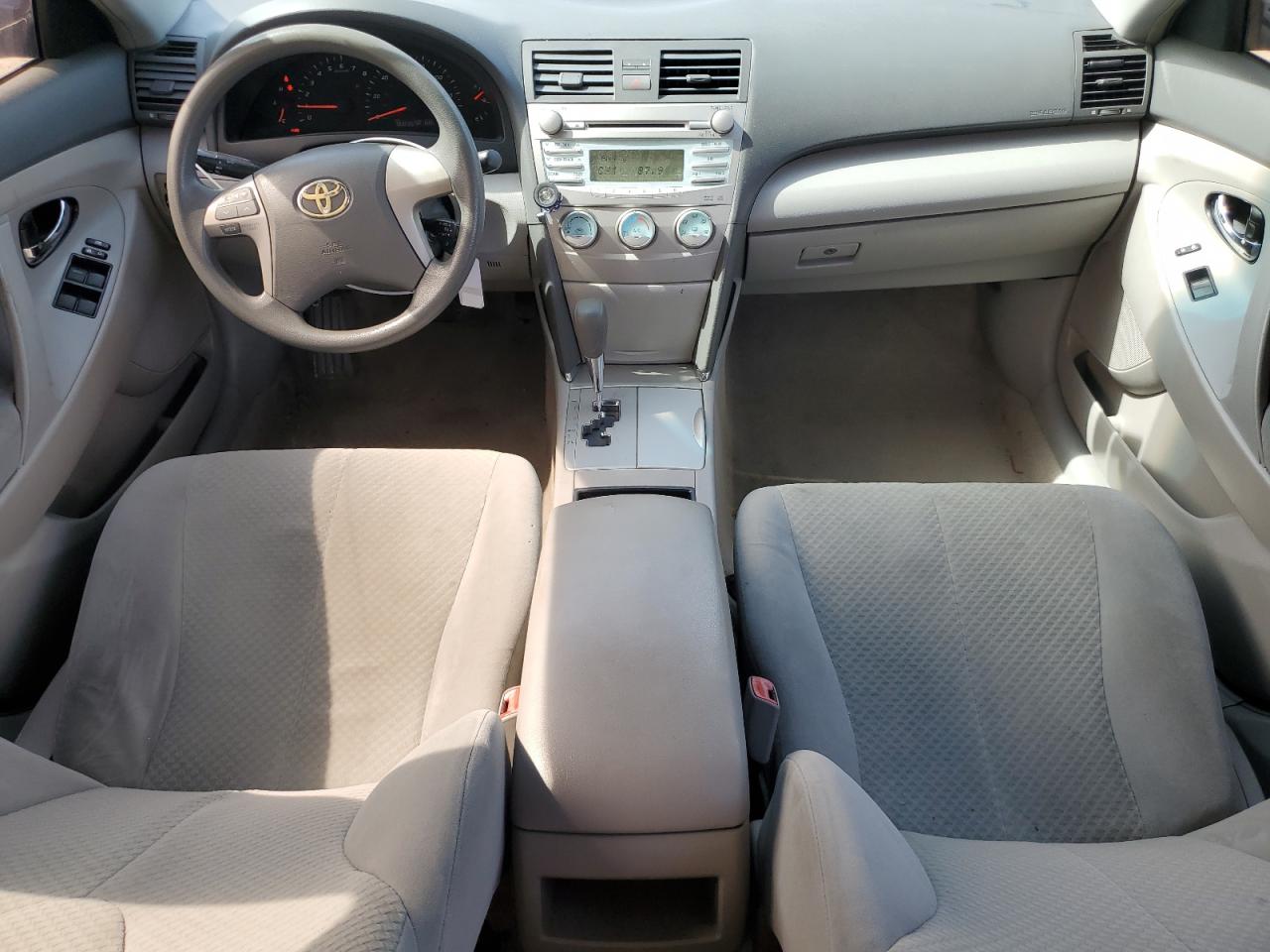 2009 Toyota Camry - Image 8