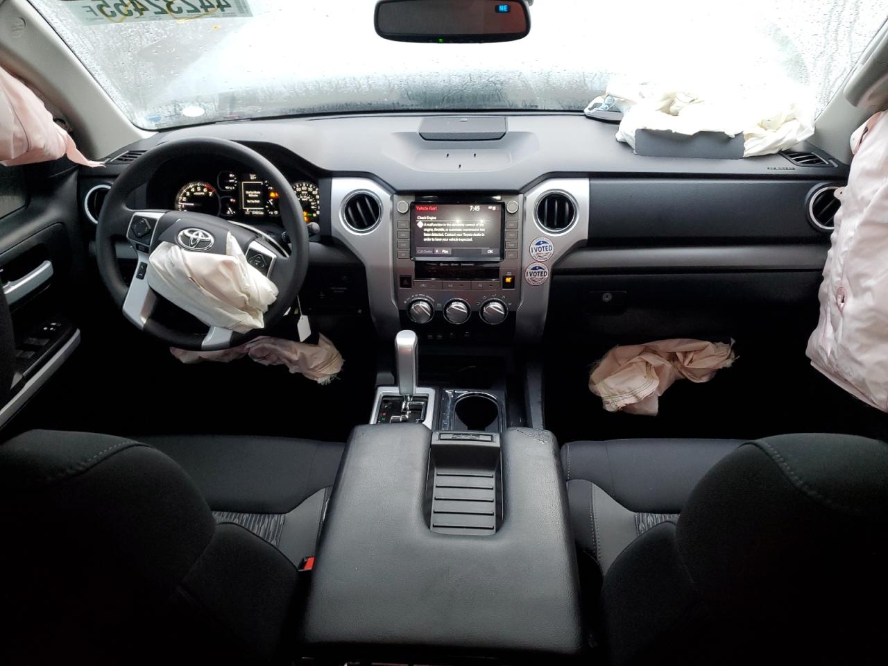 2021 Toyota Tundra - Image 8