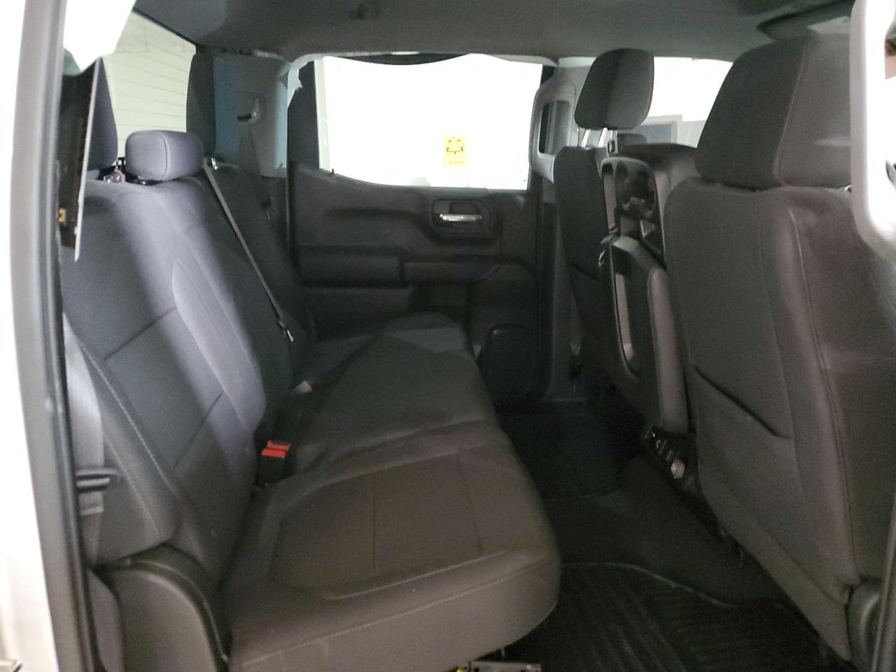 2021 Chevrolet Silverado - Image 10