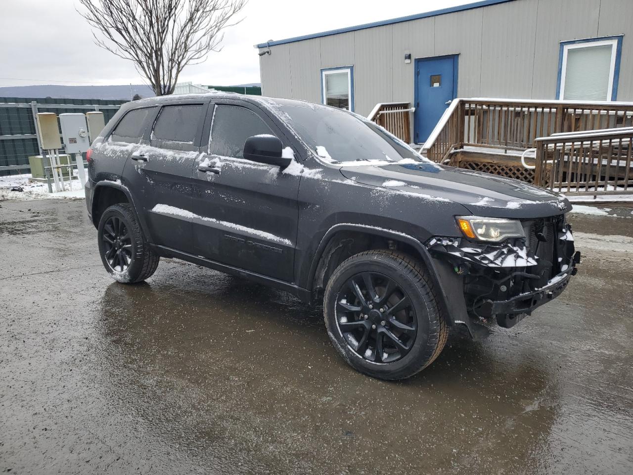 2020 Jeep Grand Cherokee - Image 4