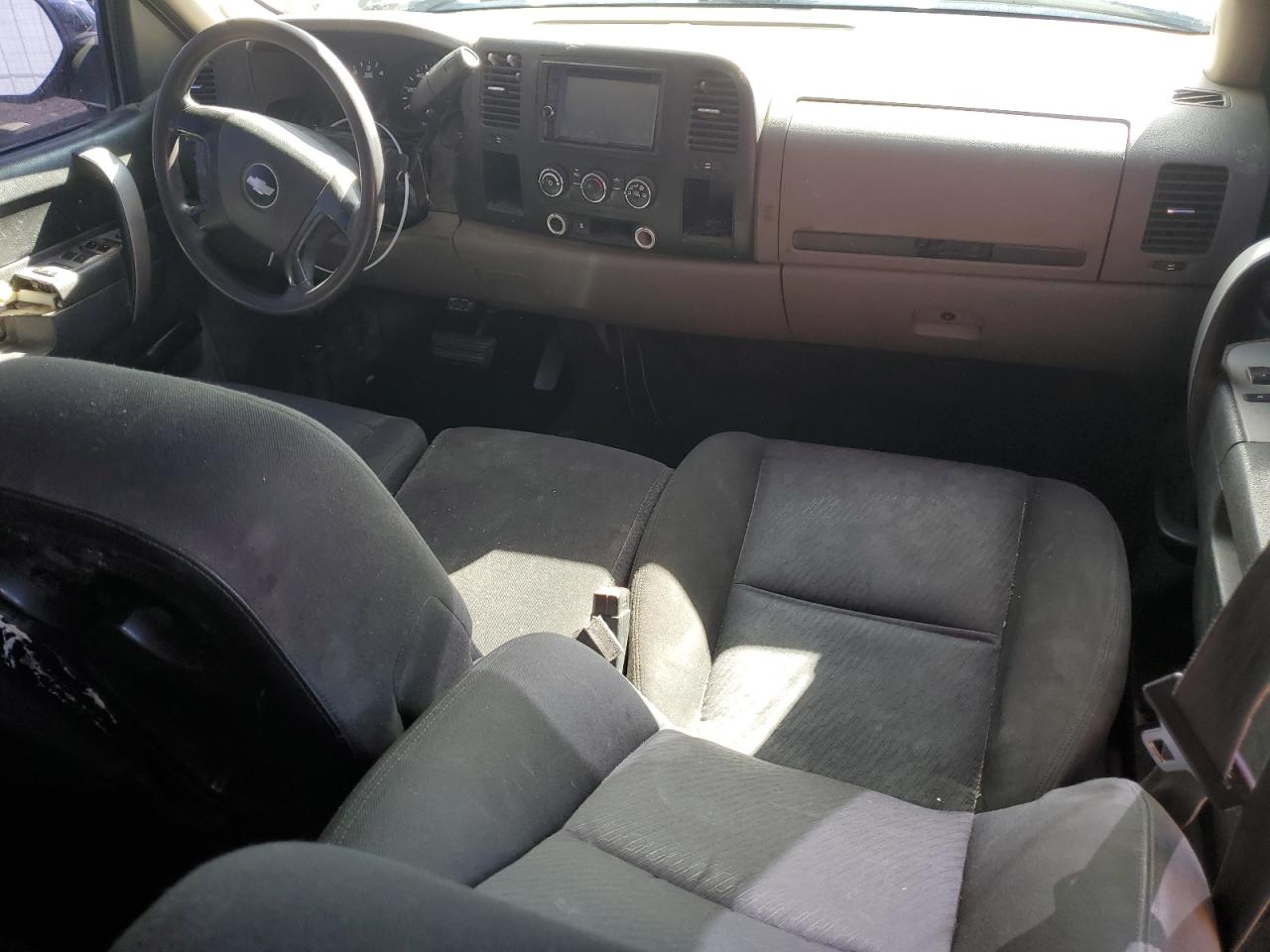 2010 Chevrolet Silverado - Image 8