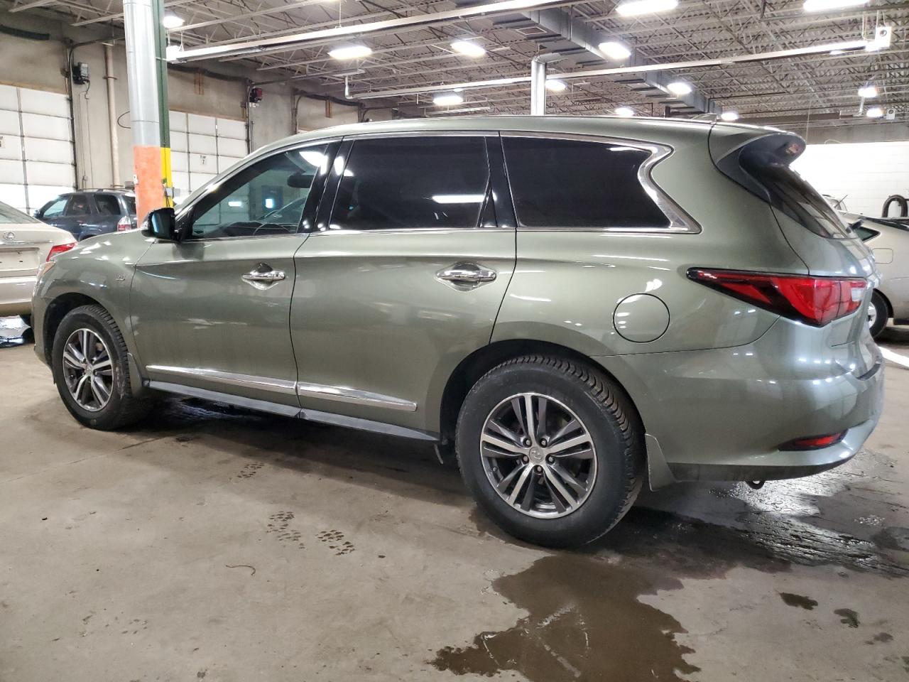 2016 Infiniti QX60 - Image 2