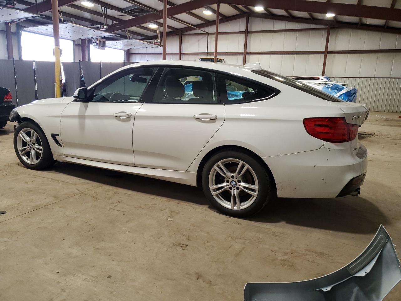 2016 BMW 3er - Image 2