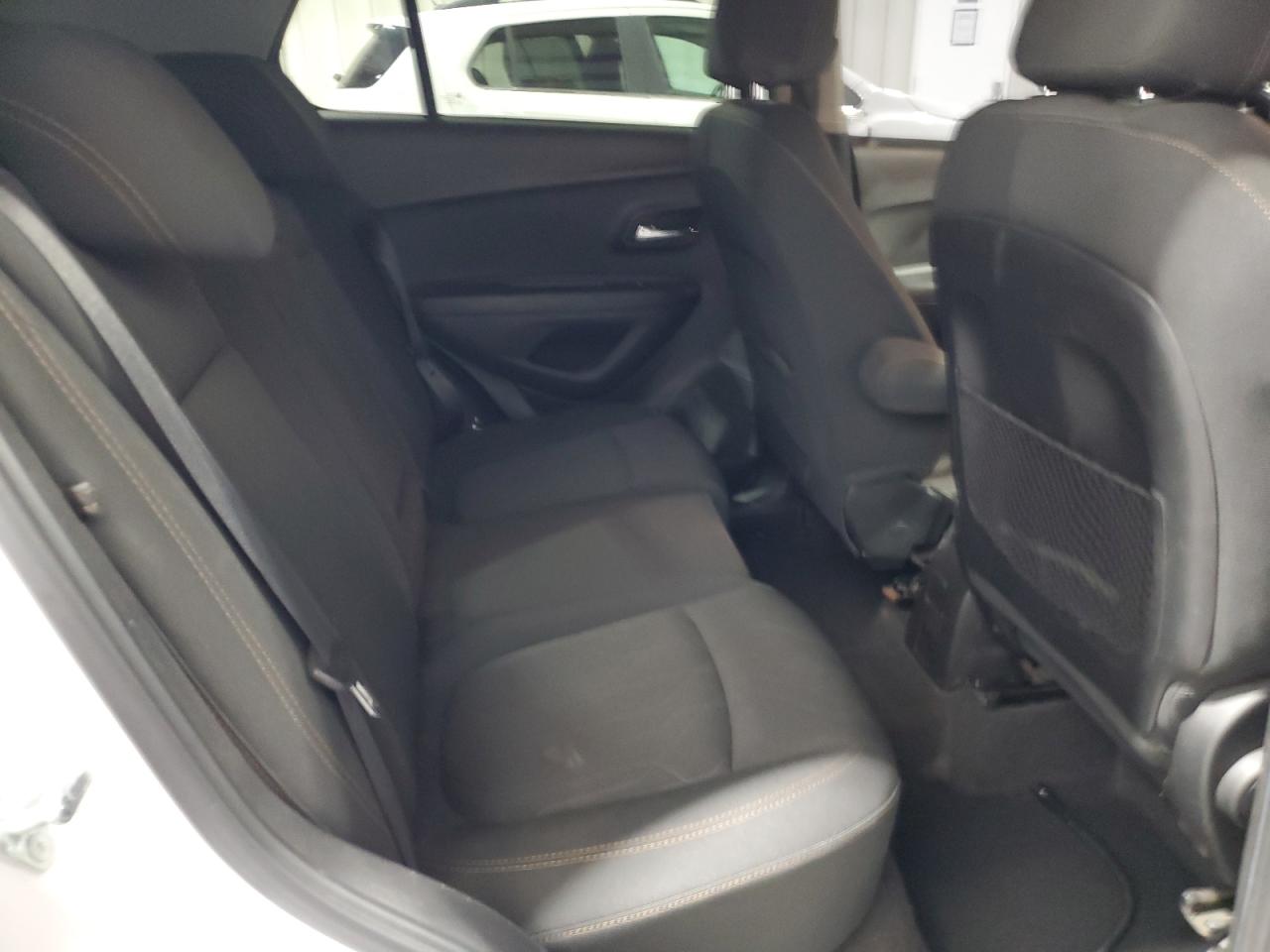 2018 Chevrolet Trax - Image 11