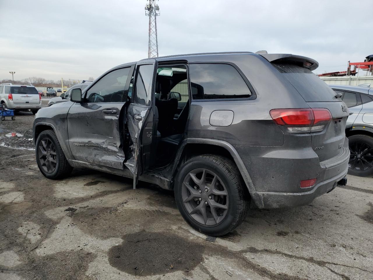 2021 Jeep Grand Cherokee - Image 2