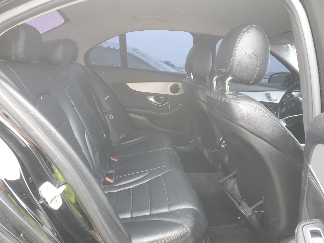 2015 Mercedes-Benz C-klasse - Image 10
