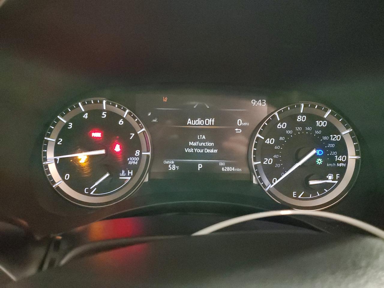 2022 Toyota Highlander - Image 9