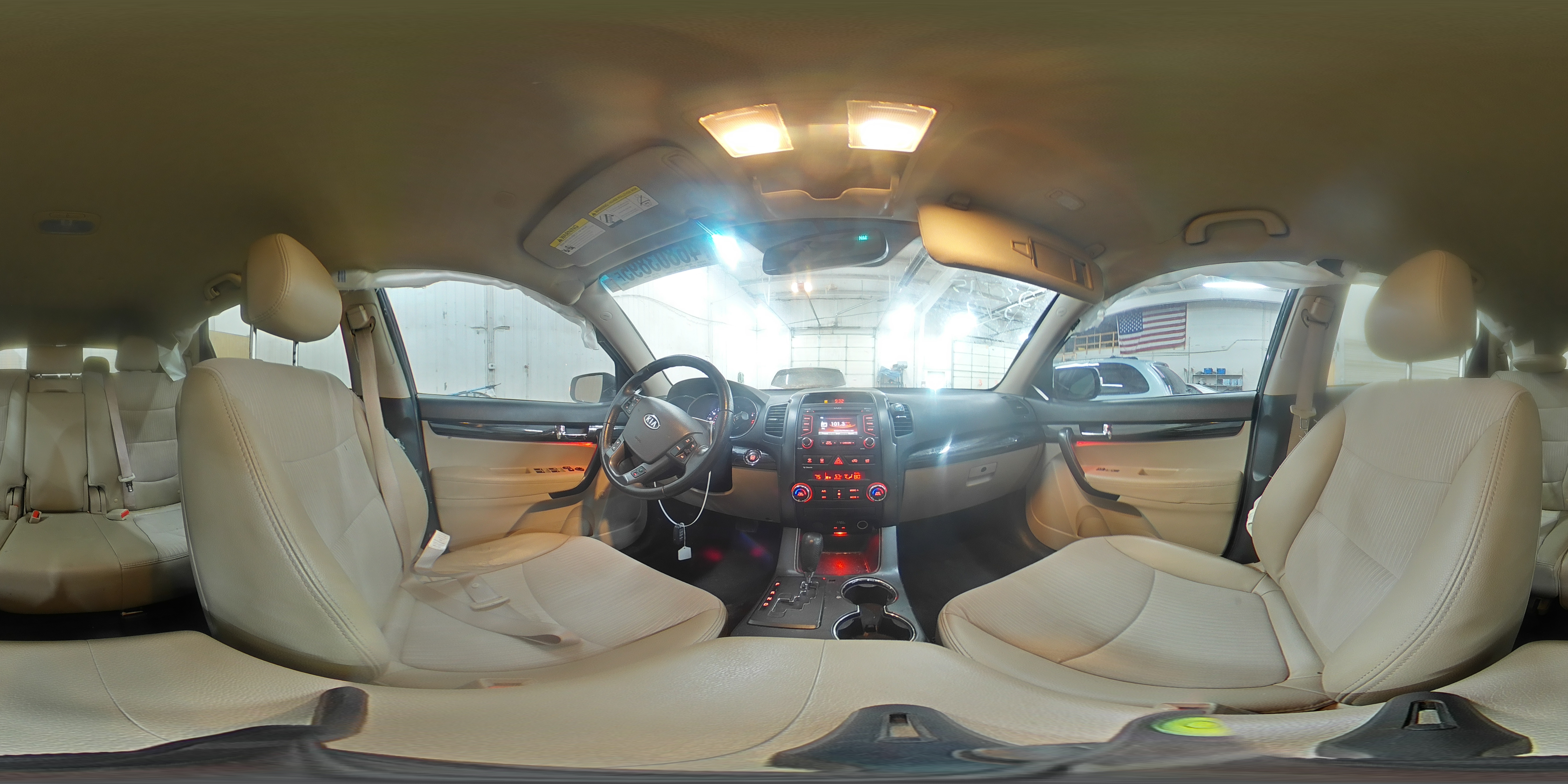 2012 Kia Sorento - Image 13