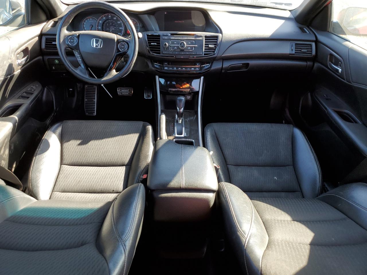 2017 Honda Accord - Image 8