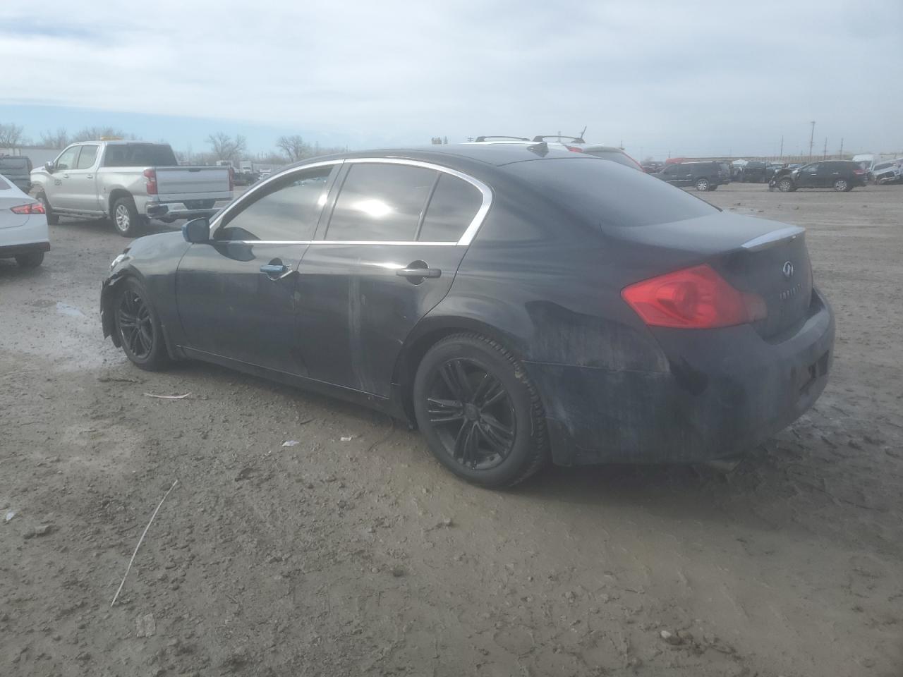 2013 Infiniti G - Image 2