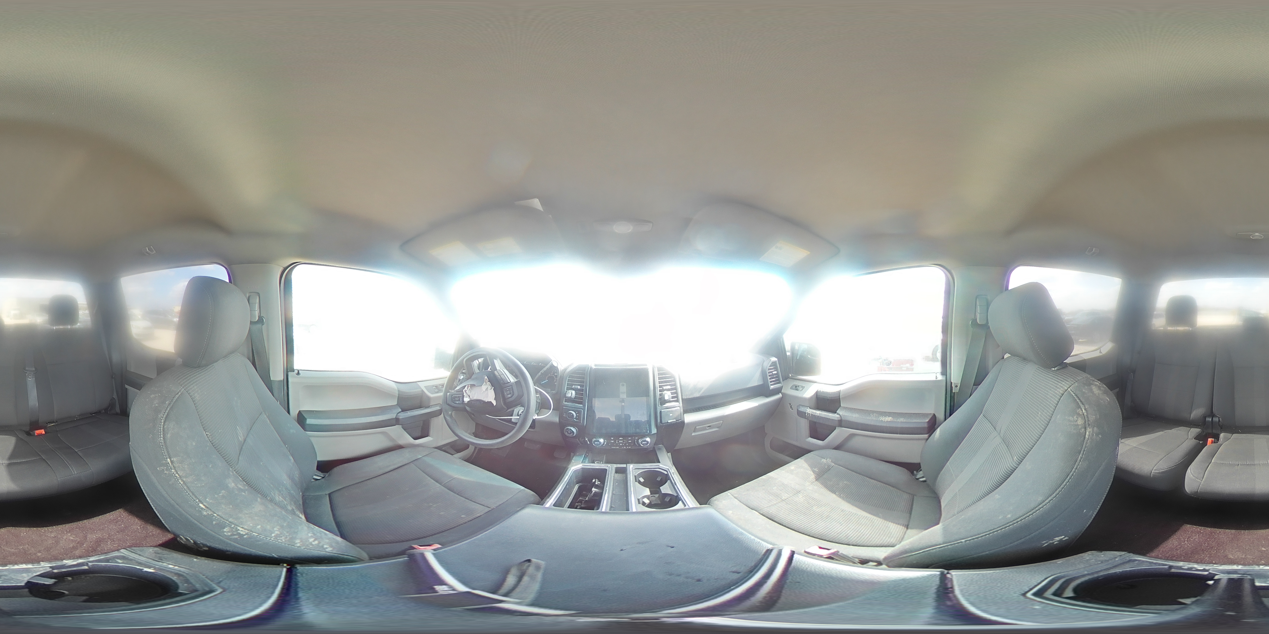 2018 Ford F-150 - Image 13