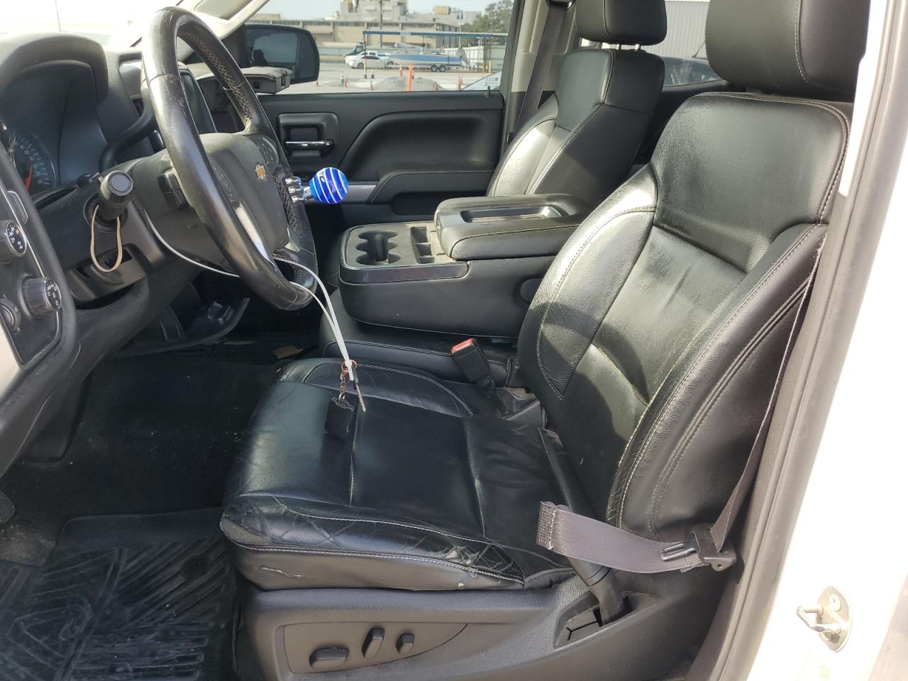 2015 Chevrolet Silverado - Image 7