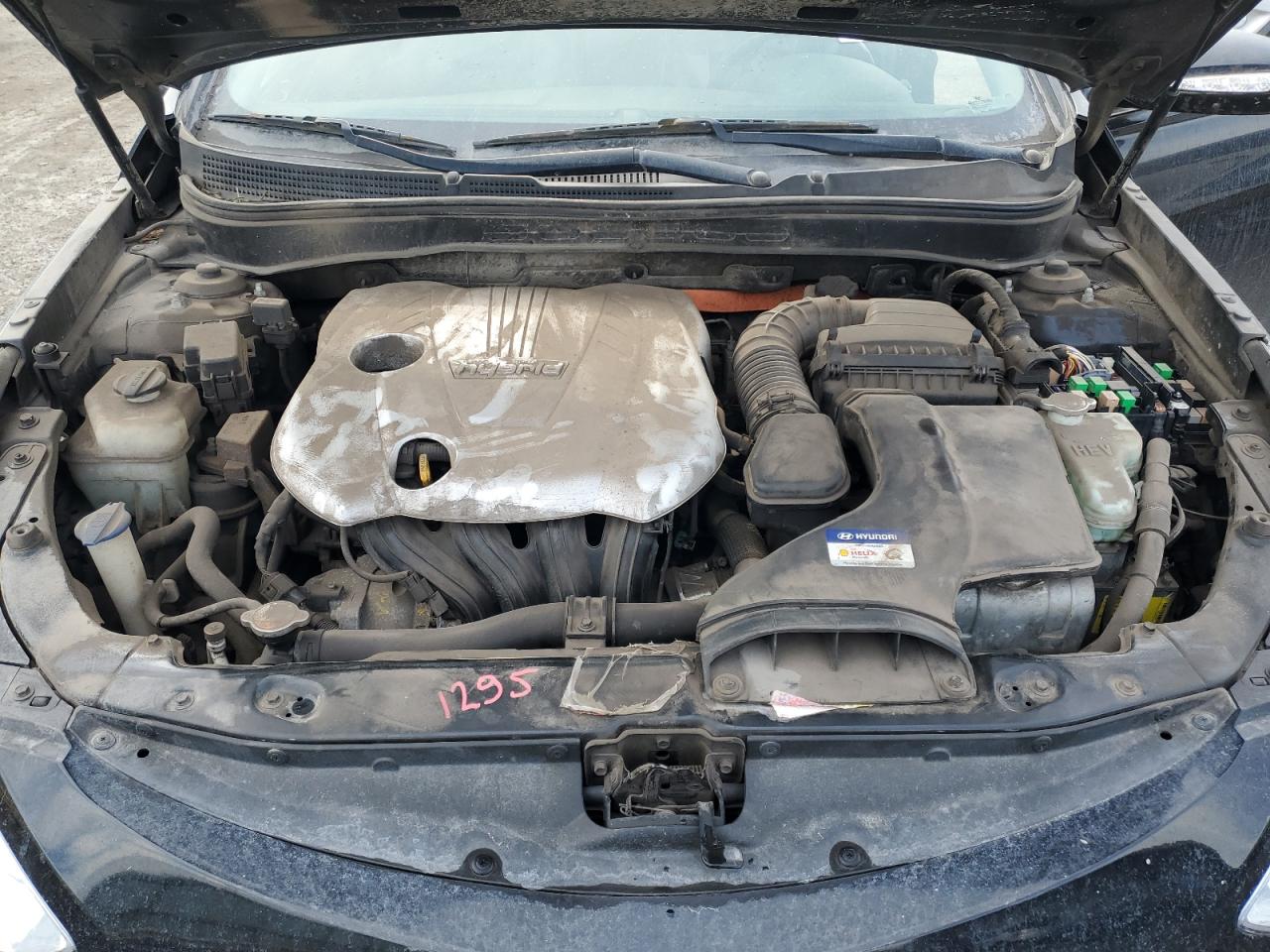 2012 Hyundai Sonata - Image 11