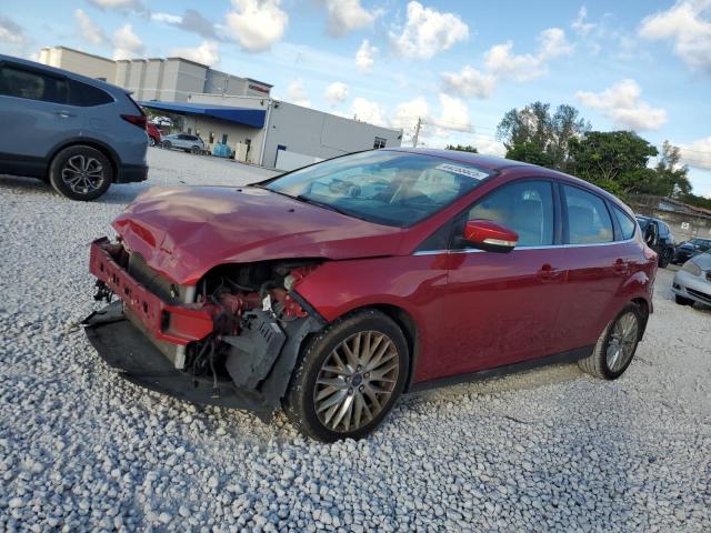  FORD FOCUS 2012 Czerwony