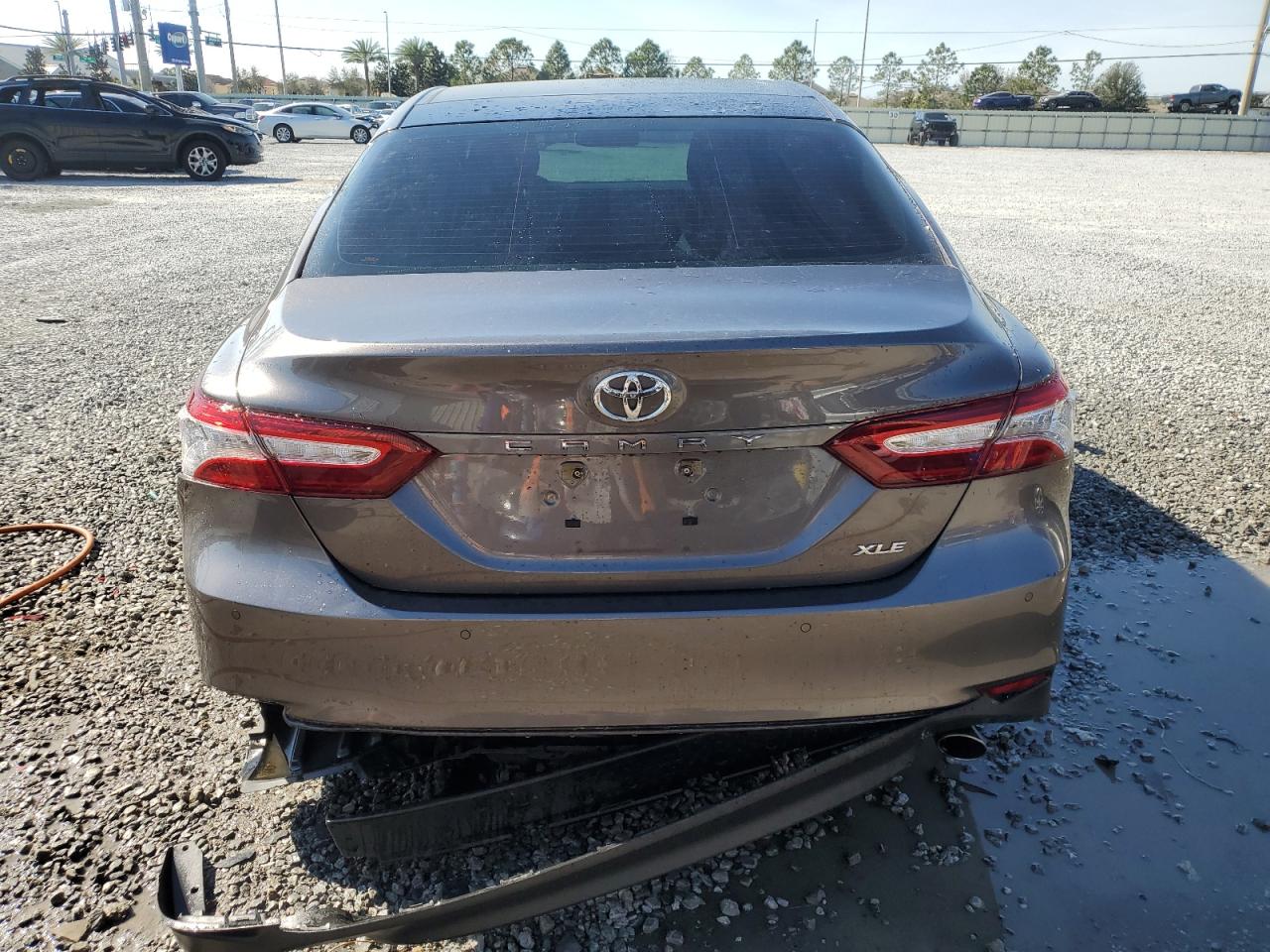 2018 Toyota Camry - Image 6