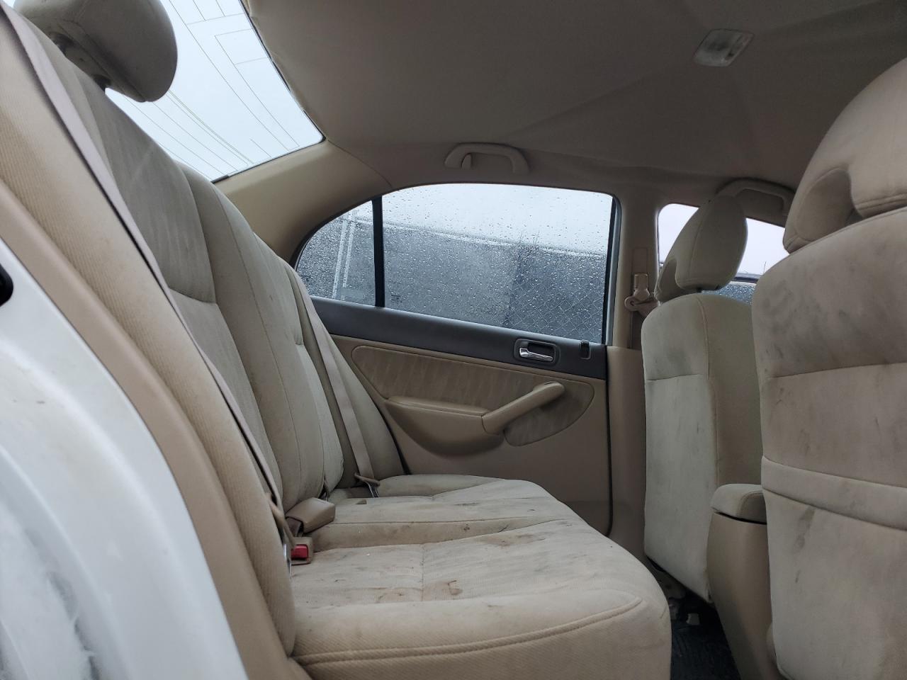 2004 Honda Civic - Image 10