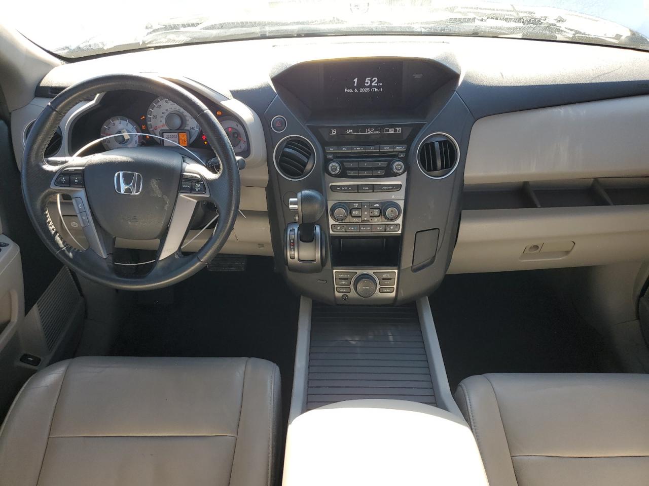 2014 Honda Pilot - Image 8
