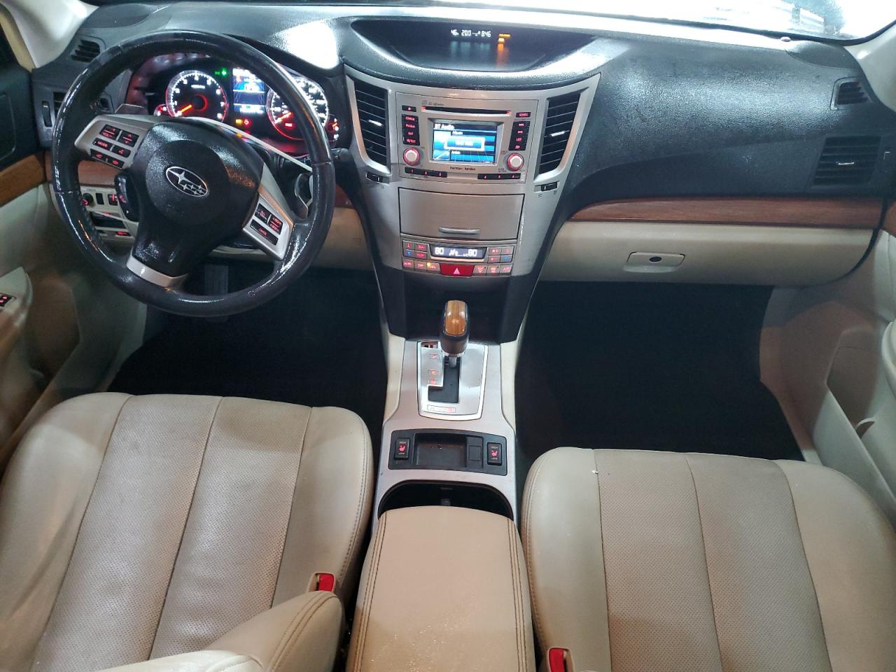 2014 Subaru Outback - Image 8