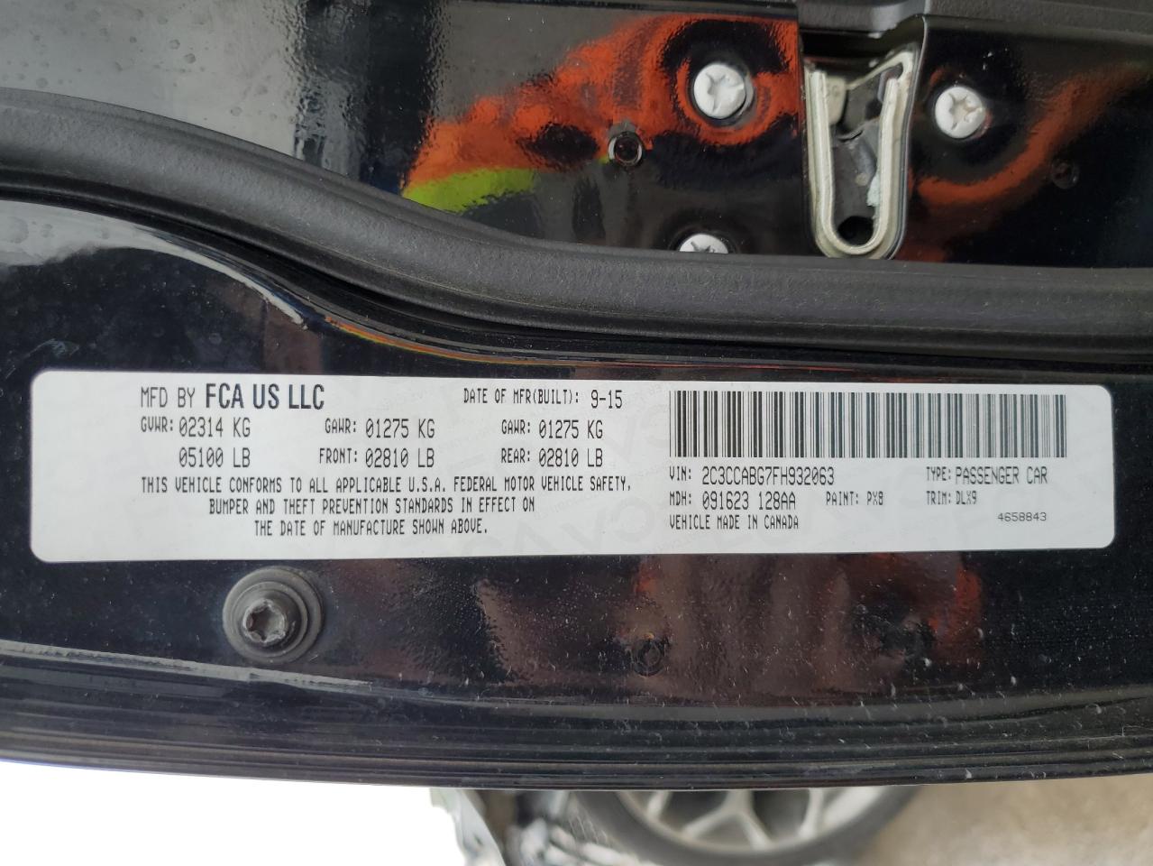 2015 Chrysler 300 - Image 12