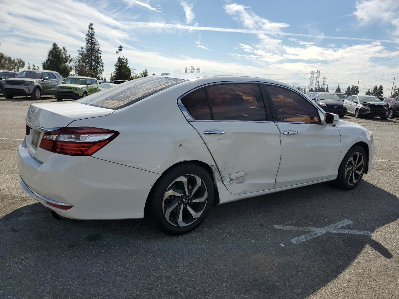 2016 Honda Accord - Image 3